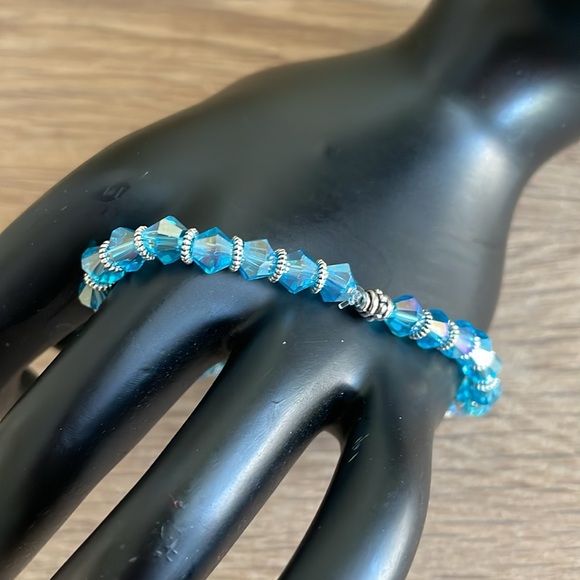 HAND CRAFTED STRETCHY CRYSTAL BRACELET AB Aqua Blue Bicone Crystals - Picture 3 of 10